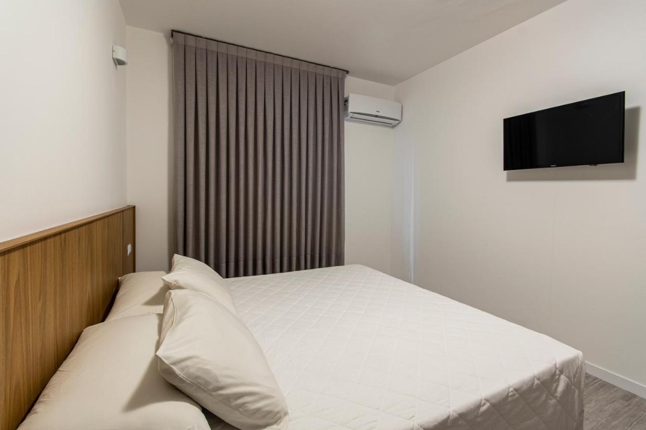 Hotel Melo Balneario Camboriu Ngoại thất bức ảnh